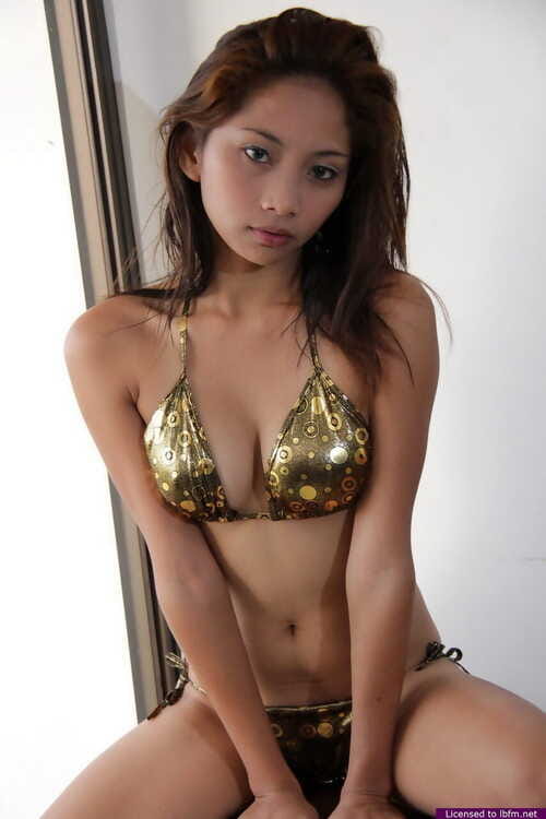 Small Chinese adolescent takes off her bikini to pose stripped for the number 1 time