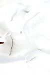 摩洛伊斯兰解放阵线 凯利 麦迪逊 穿透 在 一个 白色 不露面的 衣服